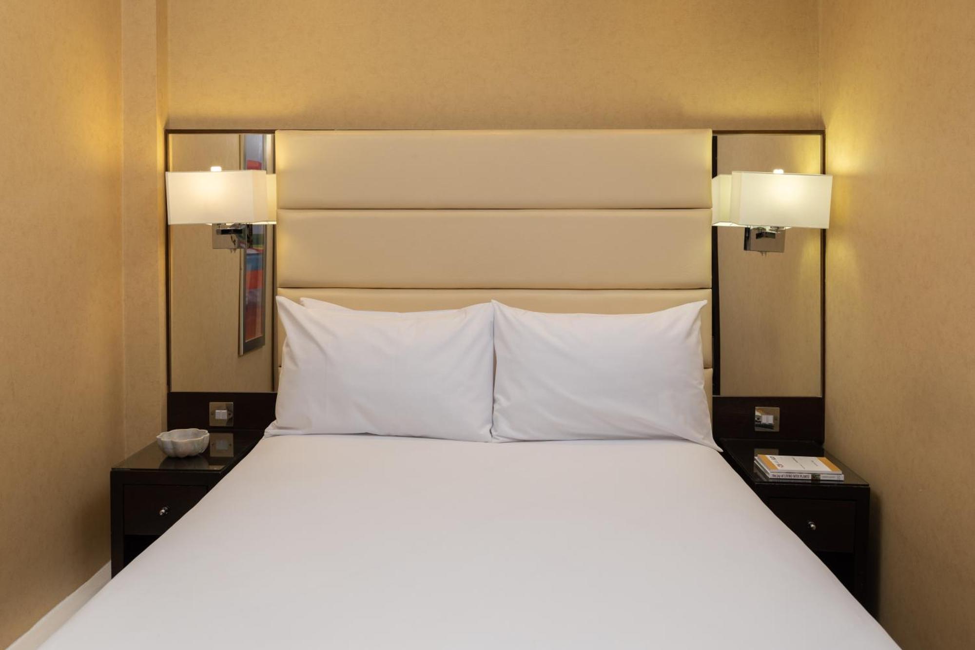 Dobbeltrom Club